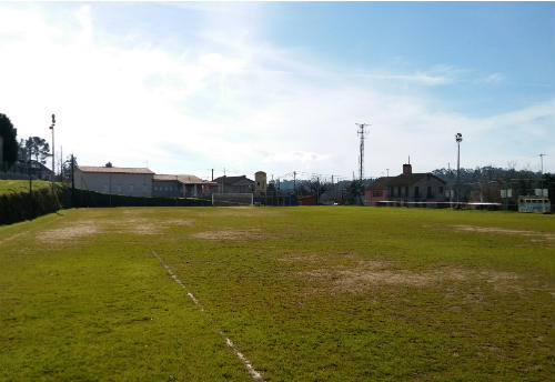 O PP levará a pleno a solicitude para dotar de céspede artificial o campo de San Mateo