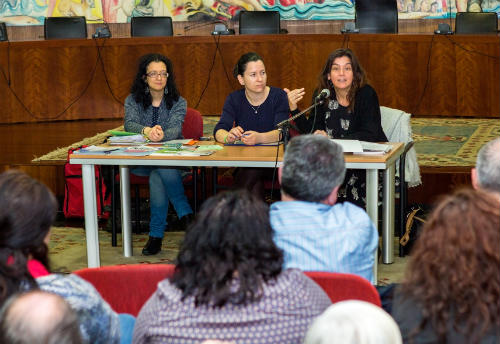 Charla sobre clausulas chan en Salvaterra