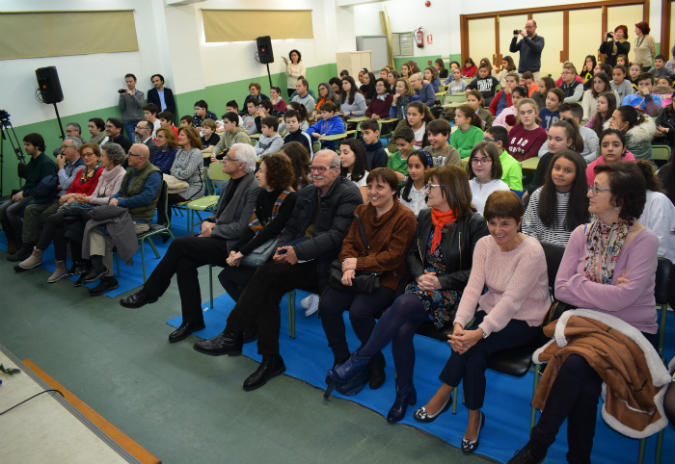 A Real Academia Galega presenta a Primavera das Letras de María Victoria Moreno