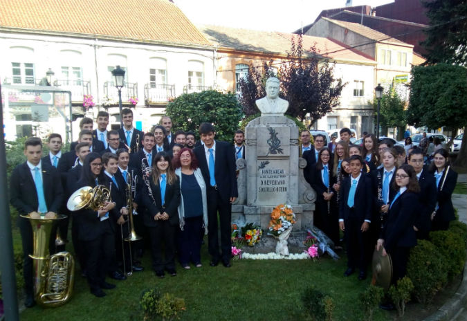 A banda de música de Xinzo homenaxea o pasodoble “Puenteareas” no seu 89 aniversario