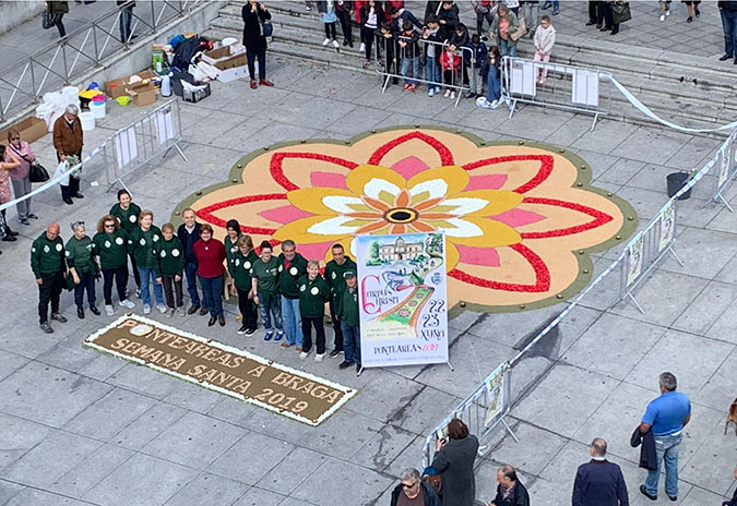 A arte floral de Ponteareas luce na cidade lusa de Braga