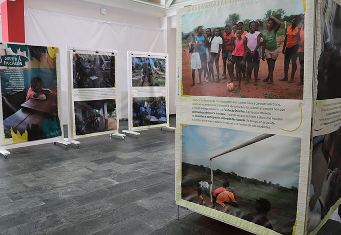 Exposición fotográfica sobre Dereitos Humanos en Mozambique na Guarda