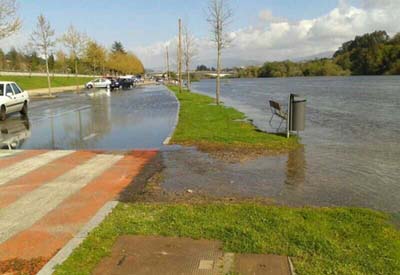 Compromiso por Galicia alerta que as beiras do Miño levan desbordadas semanas