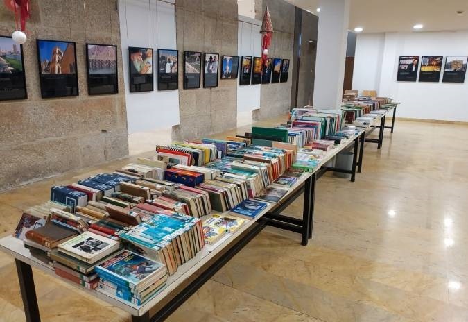 Mercadiño de libros solidarios de Tui