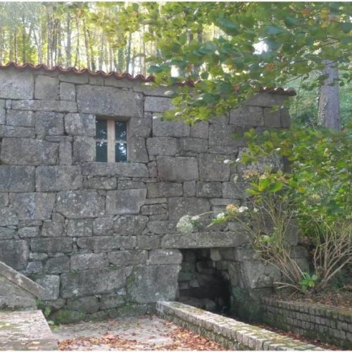 Deputación de Pontevedra inicia obras de recuperación do muíño de auga no Castelo de Soutomaior