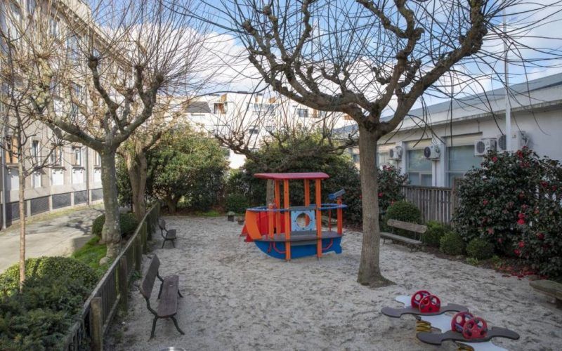 Concello de Coruña reformará o parque infantil do barrio de Pedralonga