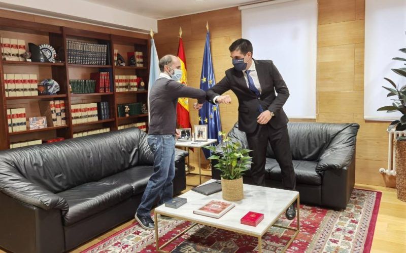 O alcalde ourensá Jácome quere conseguir unha mini-cidade administrativa