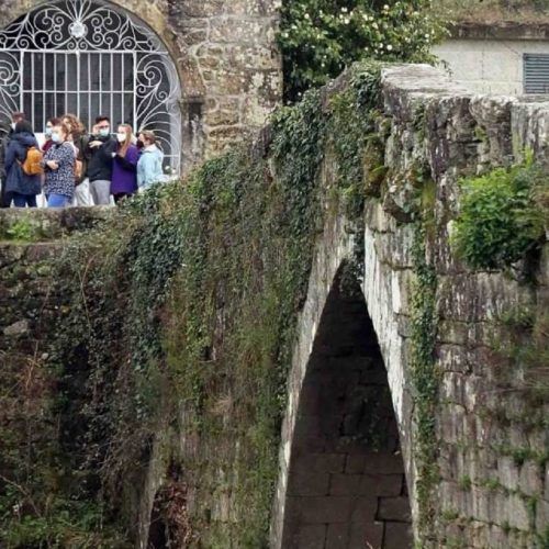 Alumnado do CIFP A Granxa asistíu a unha visita guiada polo patrimonio cultural do río Tea