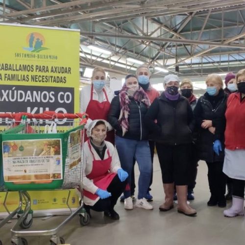 Tui recolleu media tonelada de alimentos na Campaña de Nadal