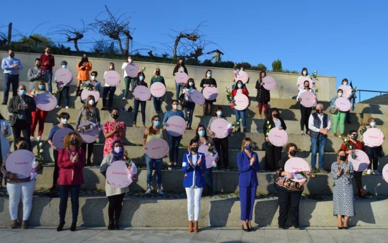 Mos homenaxea ás súas 60 heroínas do Servizo de Axuda no Fogar