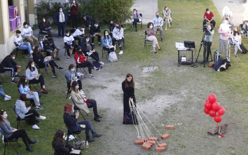 Nigrán acolle performance sobre o programa “Violencia Zero” da Deputación de Pontevedra