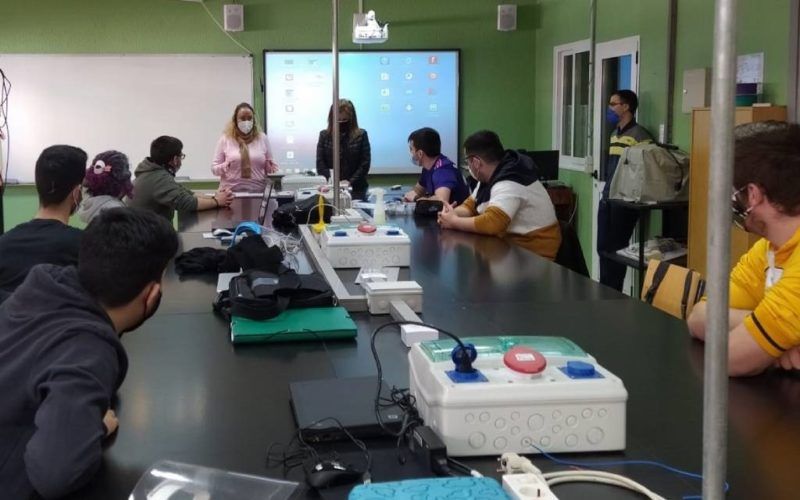 Charlas orientadas ao emprego no IES Pedra da Auga de Ponteareas