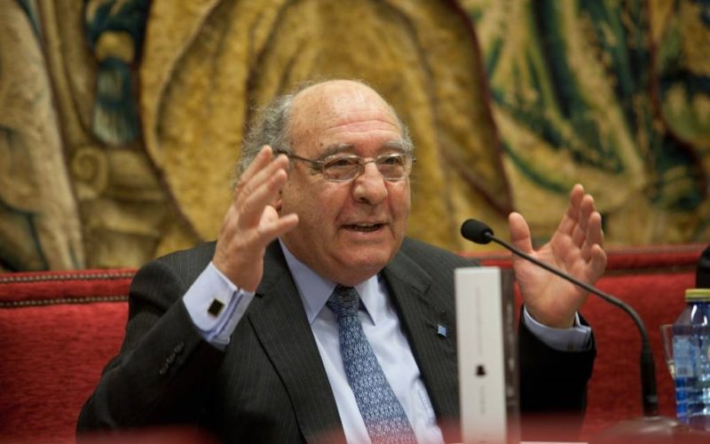 Real Academia Galega lamentou o pasamento do seu ex presidente Xosé Ramón Barreiro Fernández