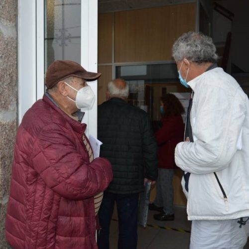Avalancha de veciños para informarse da revisión catastral en Mos