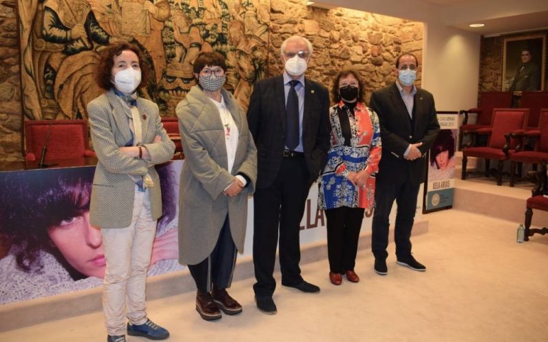 Real Academia Galega reelixiu como presidente a Víctor F. Freixanes