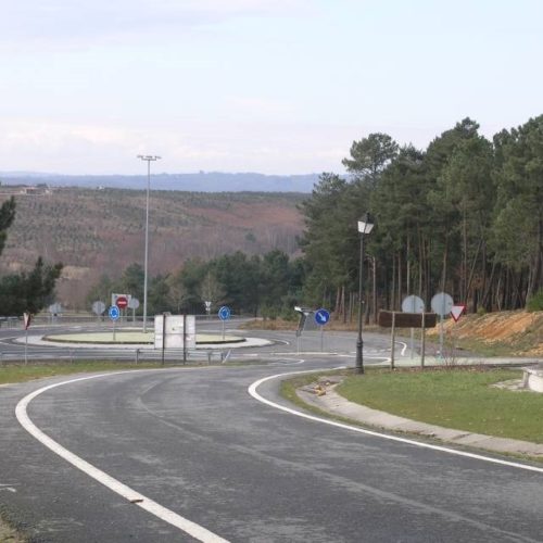 A vía de acceso ao santuario dos Milagres en Baños de Molgas (Ourense) xa é municipal