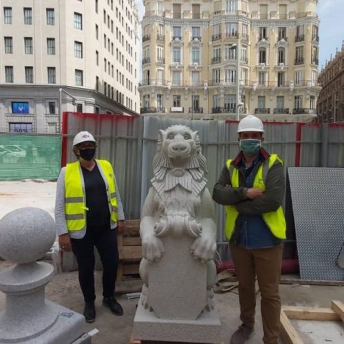 Alcaldesa do Porriño visitou en Madrid a réplica do Templete de San Luis