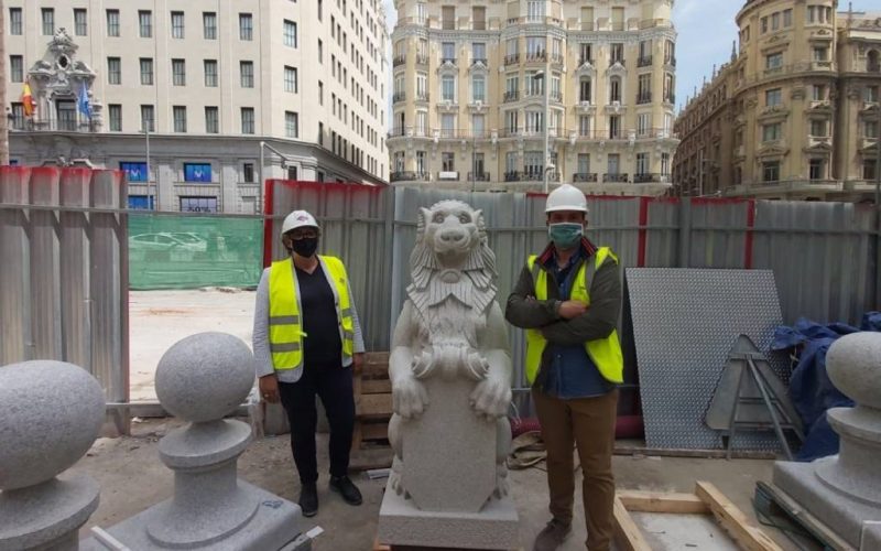 Alcaldesa do Porriño visitou en Madrid a réplica do Templete de San Luis