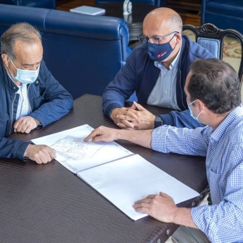Deputación de Ourense e Concello do Carballiño estudarán a reforma integral do balneario