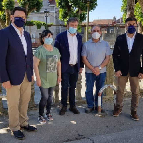 Dous emigrantes retornados desenvolven proxectos laborais en Cualedro (Ourense)