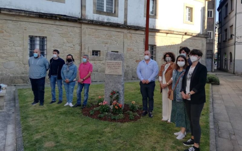 Negreira homenaxea ás súas 54 vítimas da represión franquista
