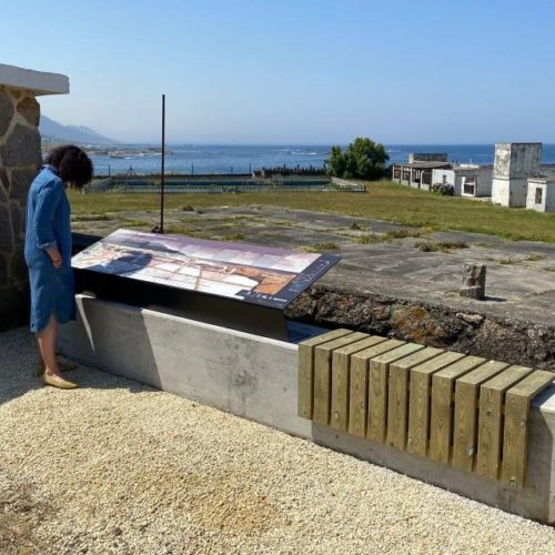 Oia pon en valor o seu patrimonio das salinas do Aguncheiro