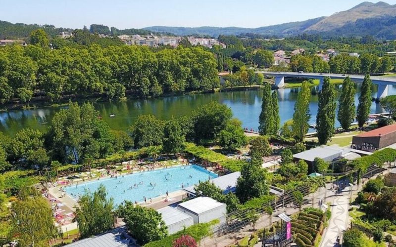 Piscina do Festival Internacional de Jardins de Ponte de Lima reabre a 14 de junho