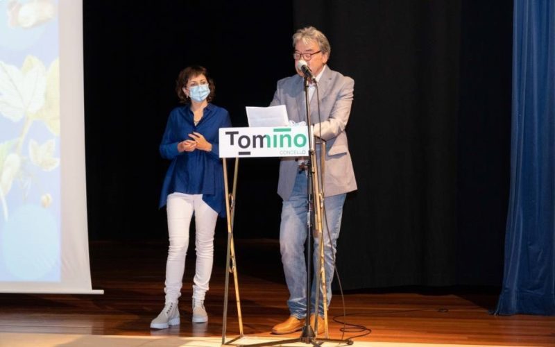 Tomiño homenaxea o labor das traídas de auga veciñais