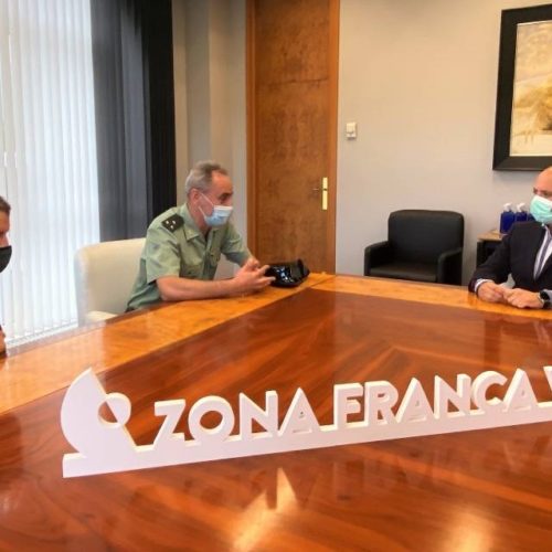 Zona Franca recibiu ao novo Capitán de Seguridade Portuaria e Aeroportuaria de Vigo