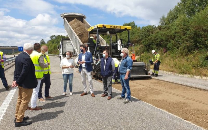 Obras de reforzo do firme da autovía AG-64 Ferrol-Vilalba