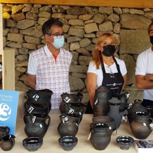 A Xunta reivindica na Ribeira Sacra o papel dos oficios artesanais como atractivo turístico