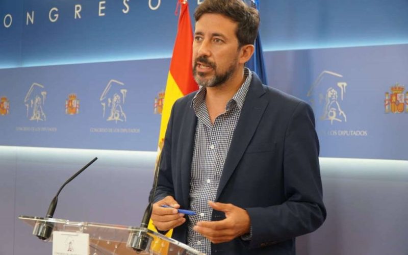 Unidas Podemos pide que se restablezan todos os servizos ferroviarios suspendidos pola pandemia