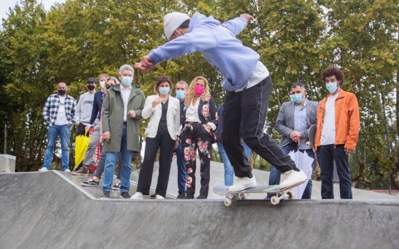 Tomiño inaugurou o skatepark en Goián