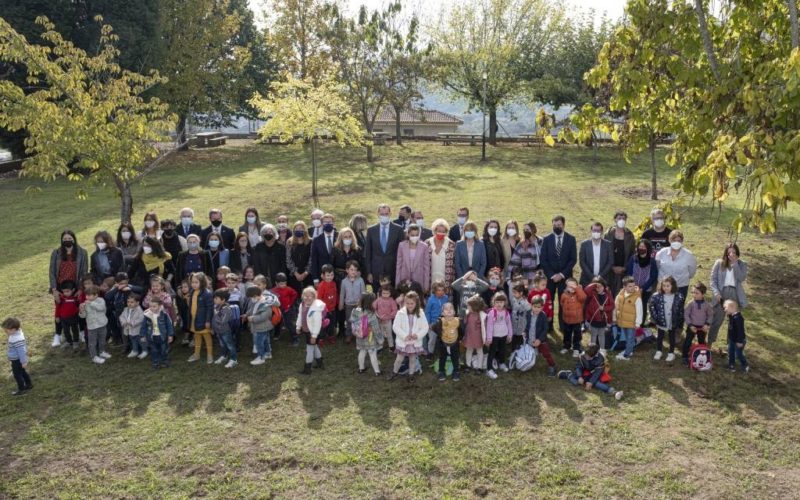 Centro Mestre Clara Torres de Tui recibiu o Premio Escola do Ano