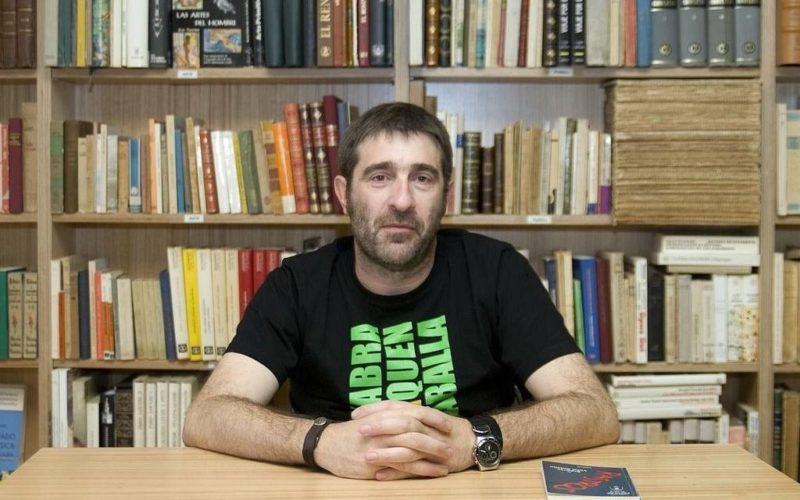 “Temos moi estudados os cambios na literatura mais non os cambios na lectura”