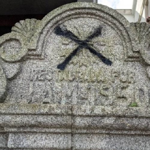 Deputación de Pontevedra concede subvencións para retirar a simboloxía franquista