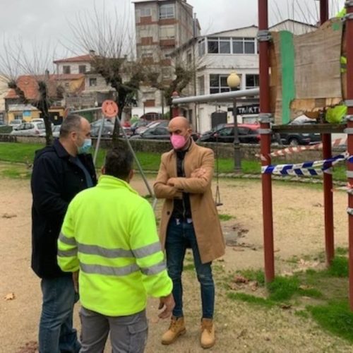 Reparacións urxentes dos parques infantís do Concello do Porriño