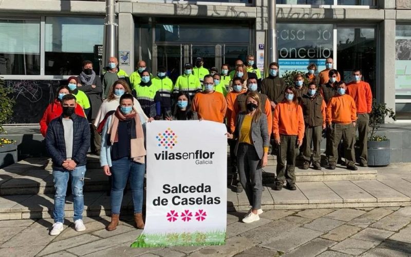 Salceda acada tres flores de honra no certame Vilas en Flor