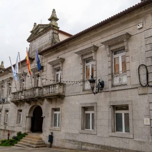 Reactívase a cita previa para a atención nos distintos servizos municipais en Tui