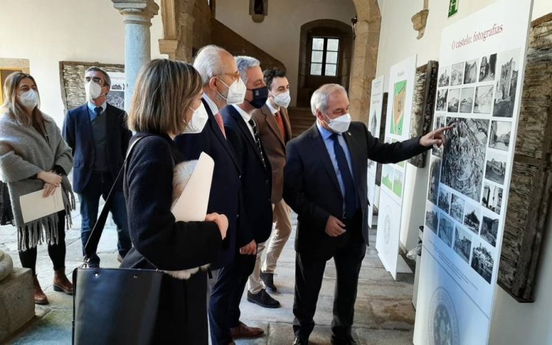 Exposición dos castelos de Monforte e Castro Caldelas no “Padre Sarmiento”