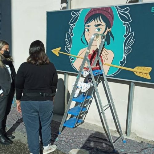 O Porriño restaura os murais contra a violencia machista
