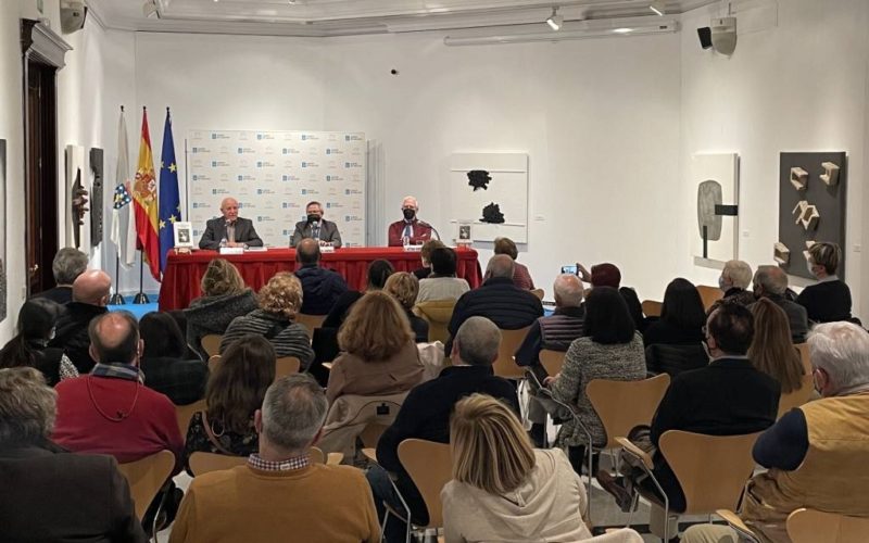 O escritor ourensán Eugenio Feijoo presenta en Madrid a súa novela “En la misma orilla del Tajo”