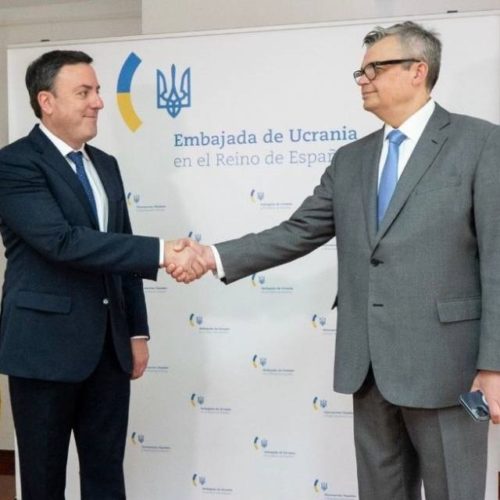 PSdeG-PSOE recibiu ao embaixador de Ucraína