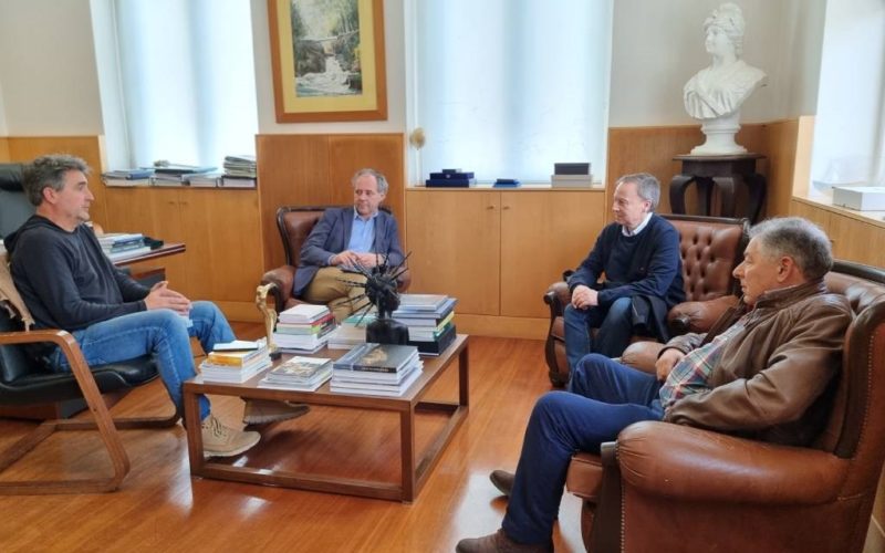 O PSdeG-PSOE de Ourense reunese co presidente da Cámara de Melgaço