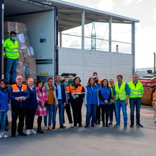 Sae de Ourense o primeiro camión con axuda humanitaria para Ucraína