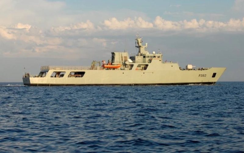 Navio construído em Viana lidera operação da NATO no Mediterrâneo