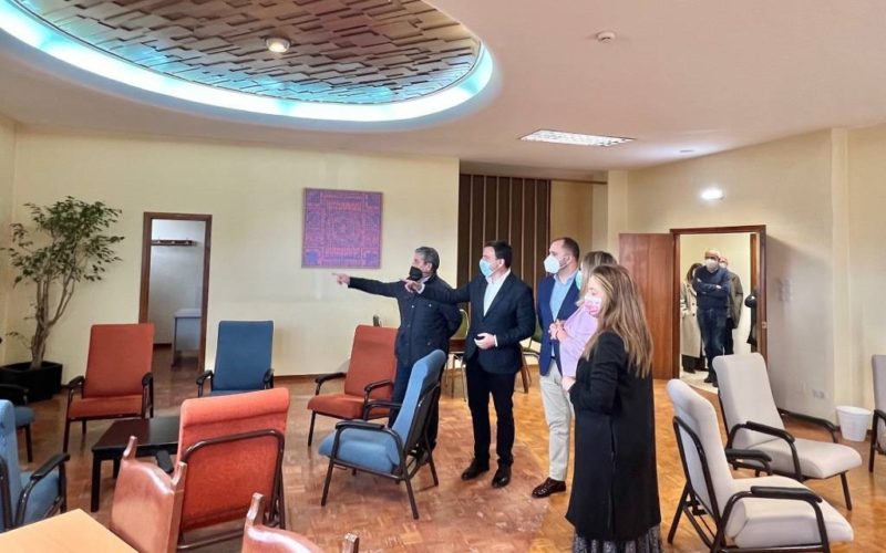 O IES Rosalía de Mera da Coruña acollerá a 44 refuxiados ucraínos