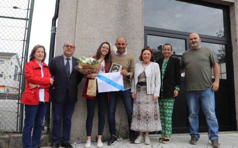 O Pavillón do IES Ribeira do Louro xa leva o nome de Tania Rodríguez