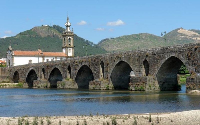 Poesia lusófona em Ponte de Lima