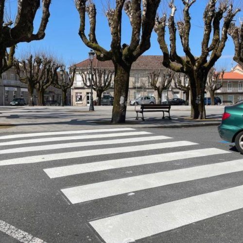 A zona azul do centro urbano de Mondariz será inaugurada en xuño